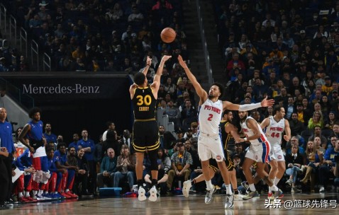 星空体育官网-关于灰熊客场惊险战胜骑士,延续胜势!的信息