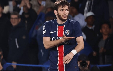 星空体育课程-巴黎圣日耳曼惊险逆转，晋级欧冠四强