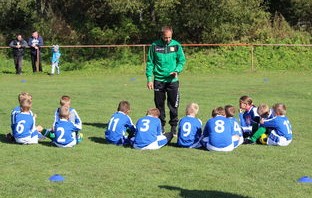 星空体育官方-西悉尼流浪者战术多变，力争战胜强敌