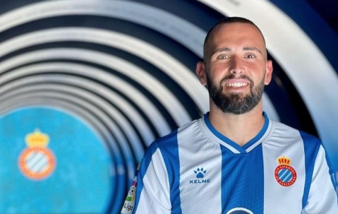 星空体育官网-比达尔加盟新球队，西甲联赛迎来新的竞争力