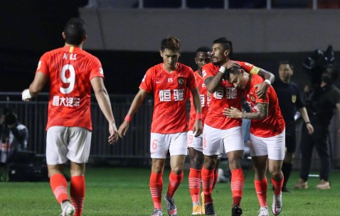 星空体育登录-包含广州恒大主场客场全胜领跑，气势如虹的词条