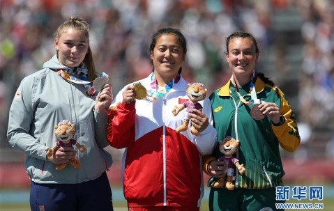 铅球比赛欢乐颂，阿根廷选手夺得银牌