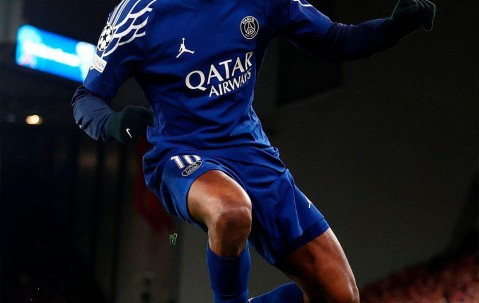 星空体育官方入口-亚特兰大主场大败利物浦，遭淘汰欧冠