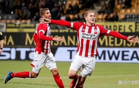 星空体育教练-包含沃尔夫斯堡队击败对手取得胜利的词条